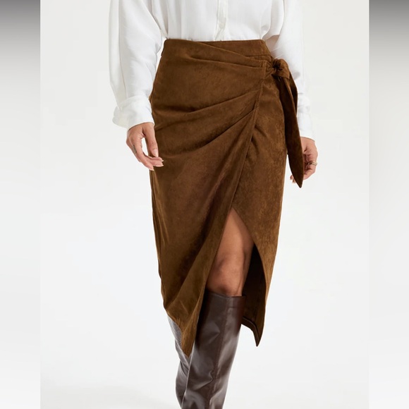 Brown Suede Wrap Skirt - Picture 5 of 5